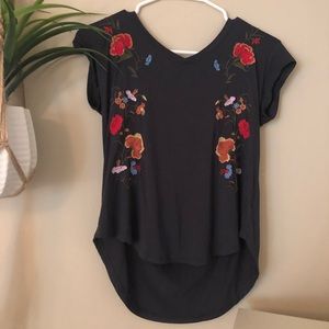 XS AE flowy top